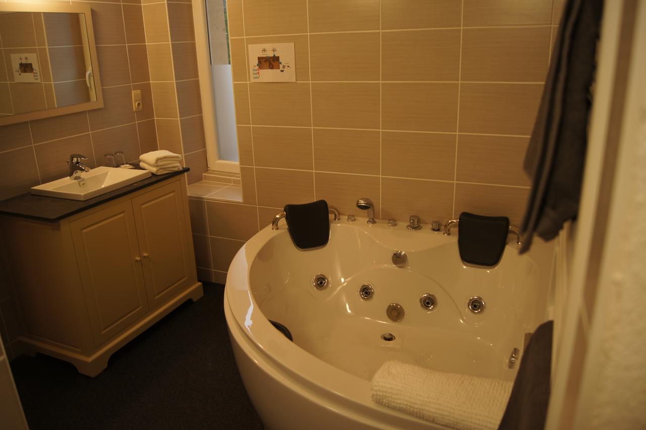 Hotel Bouillon Buitenkant foto